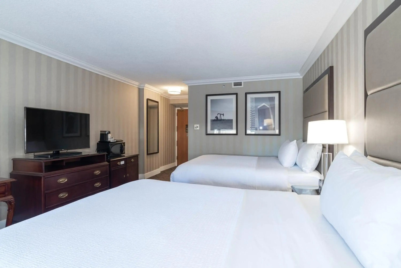 Sandman Signature Edmonton Downtown Hotel