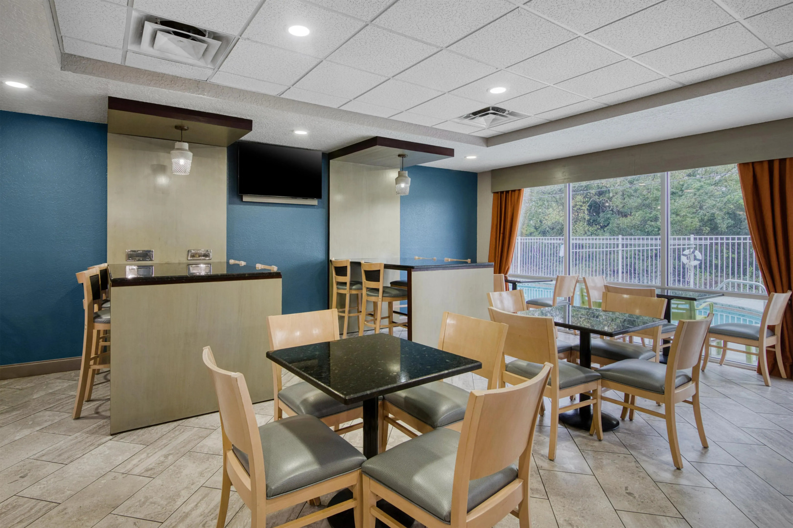 Best Western Waldo Inn and Suites