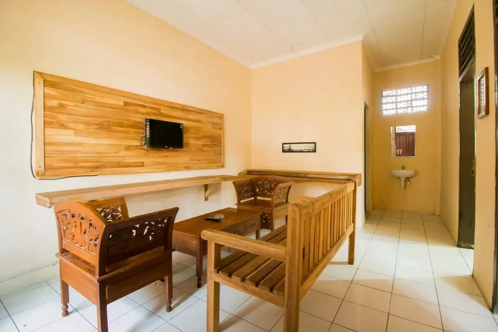 OYO 937 Mahessa Indah Homestay