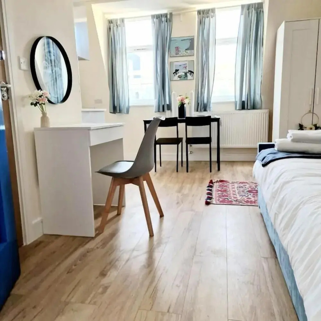 Crendon House Boutique Hotel