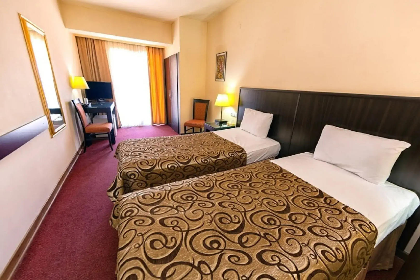 Гостиница Regineh