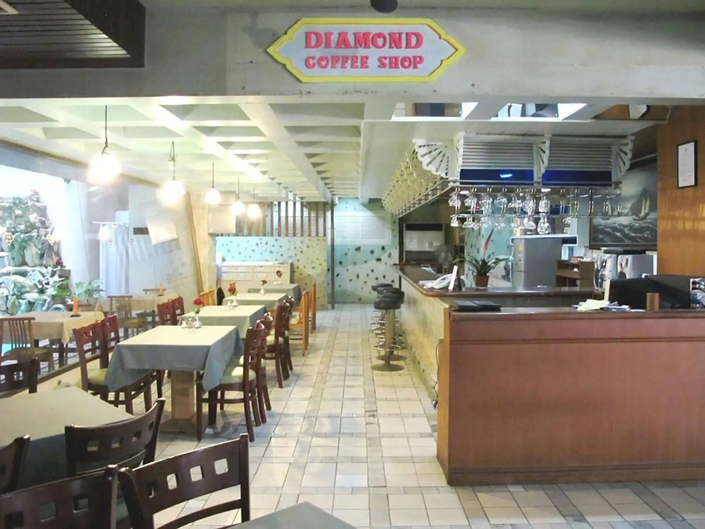 Diamond Beach Hotel