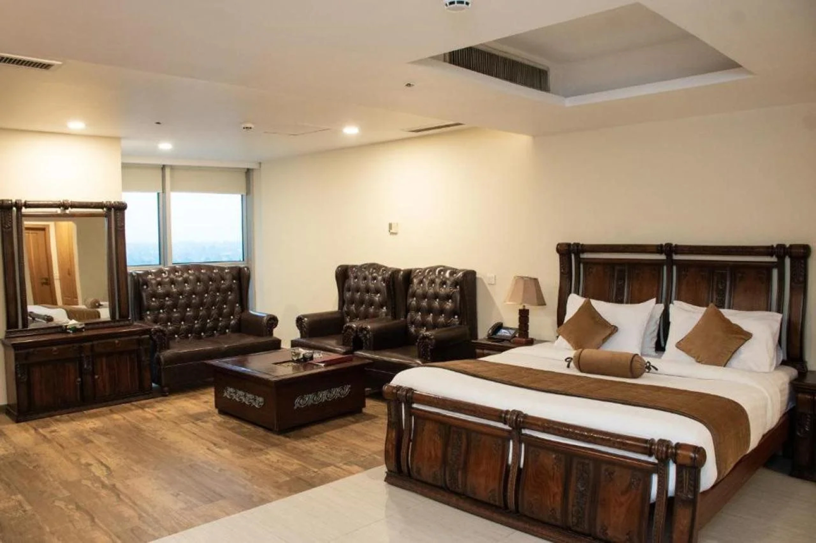 Centaurus Suites
