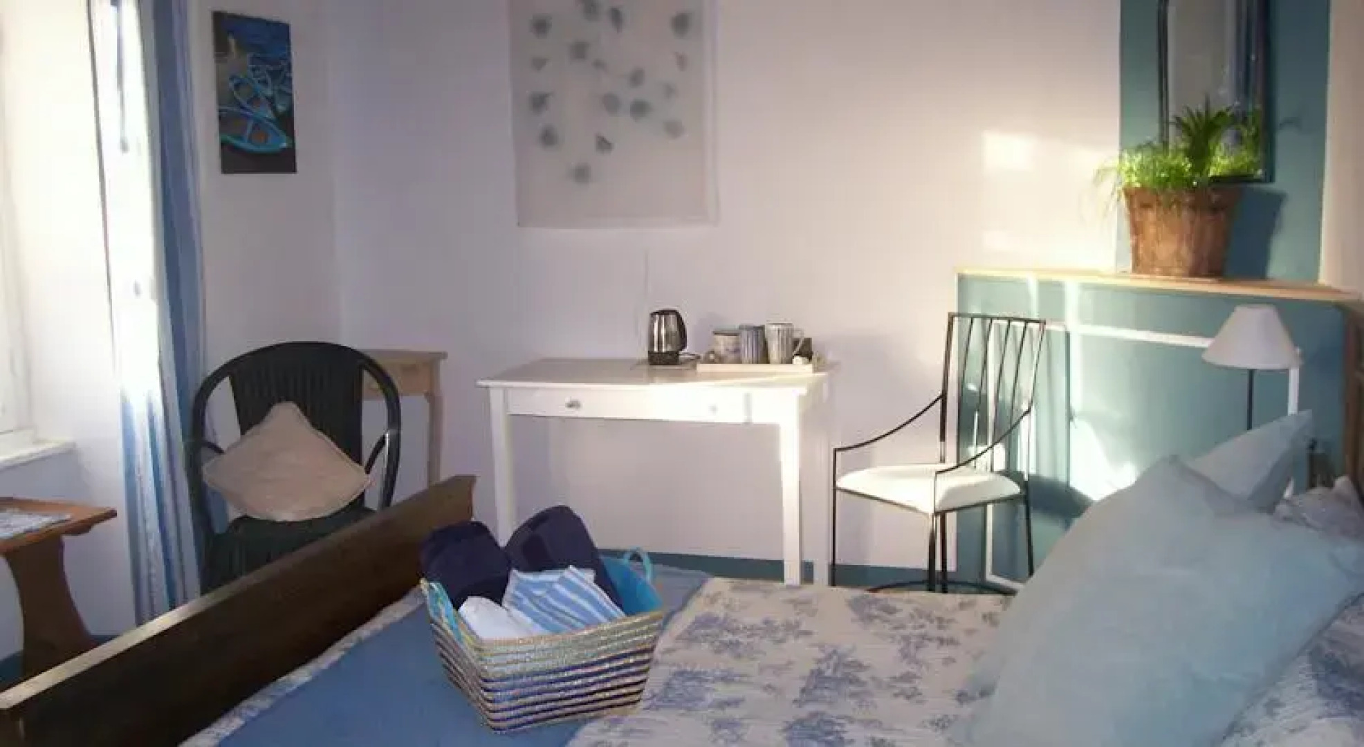 Le Chat Bleu Chambres dHotes B&B