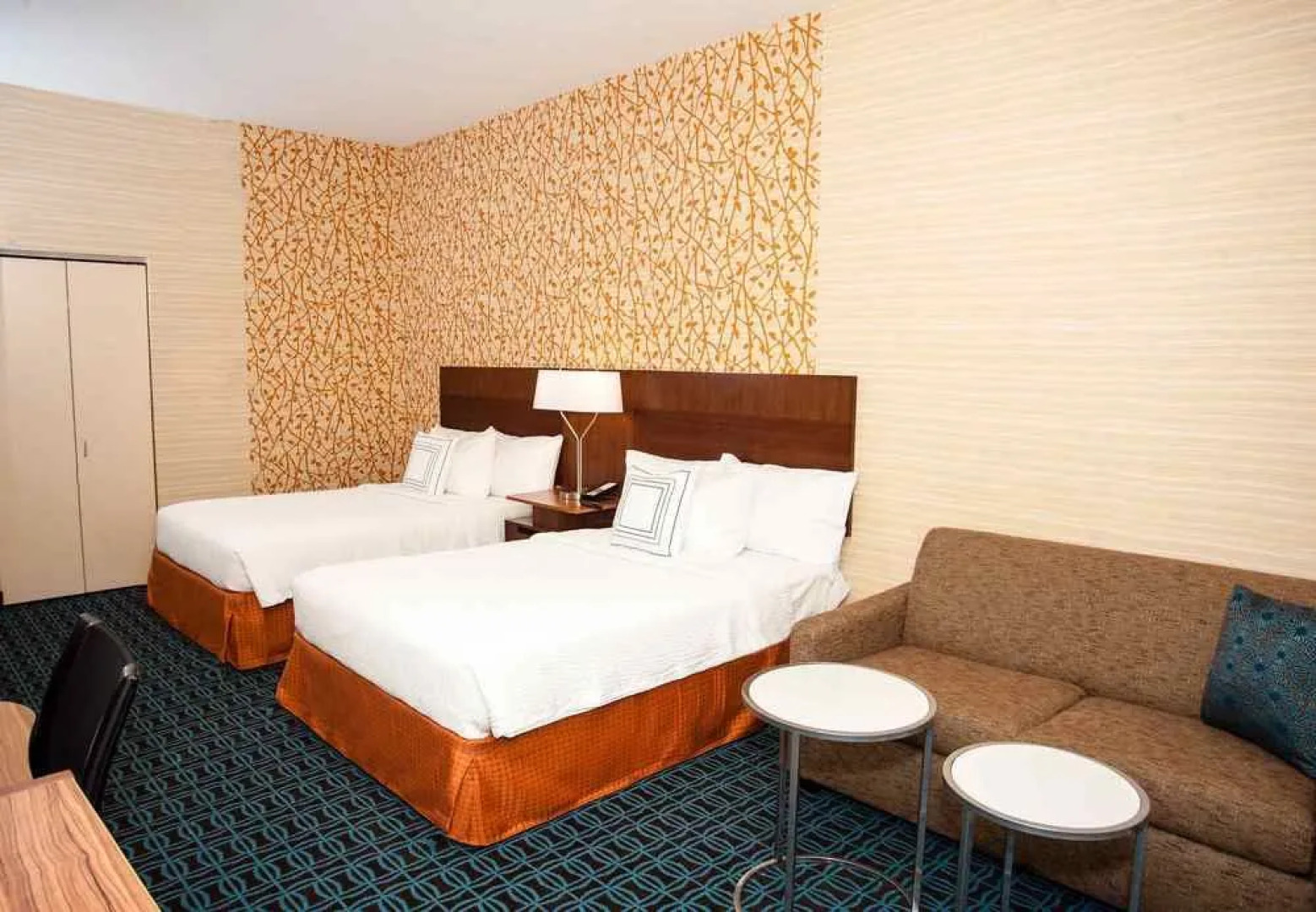 Comfort Inn & Suites South Akron