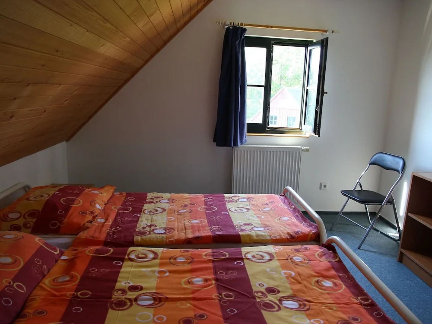 Detached Holiday Home With Veranda Near Cerny Dul