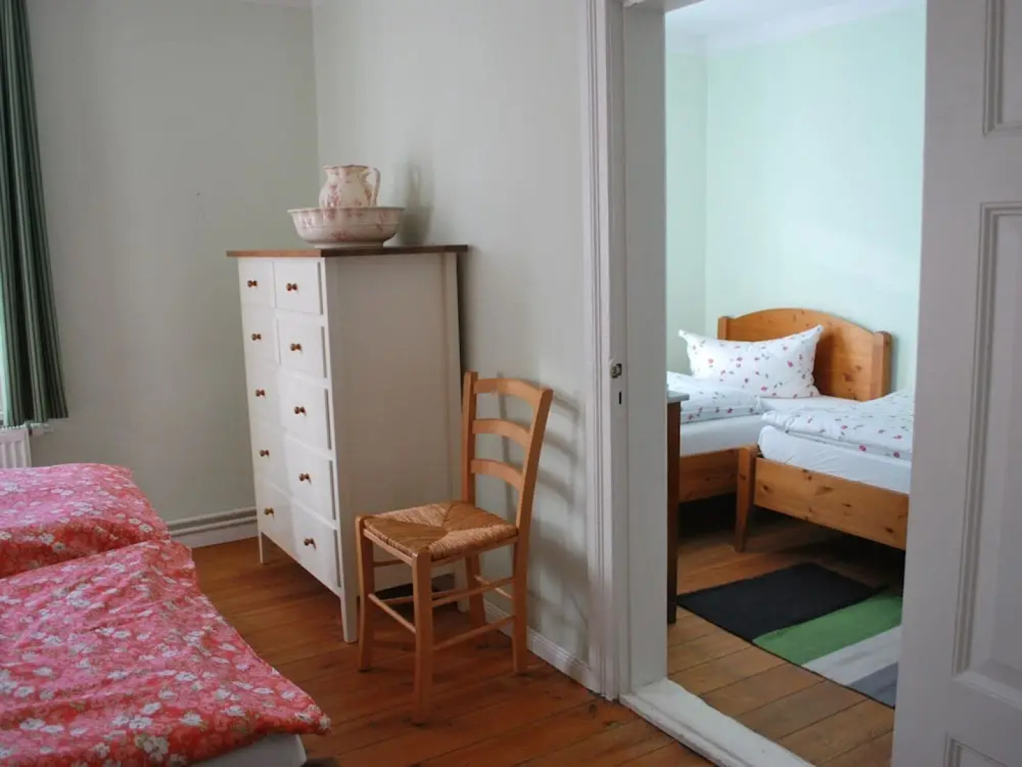 Spacious Apartment With Garden in Boisendorf