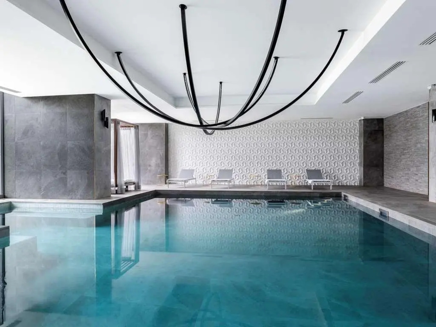 Novotel Convention And Spa