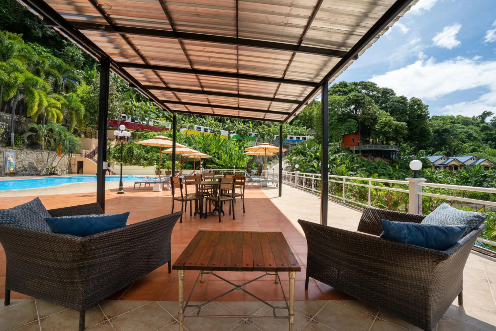 Memory Karon Resort