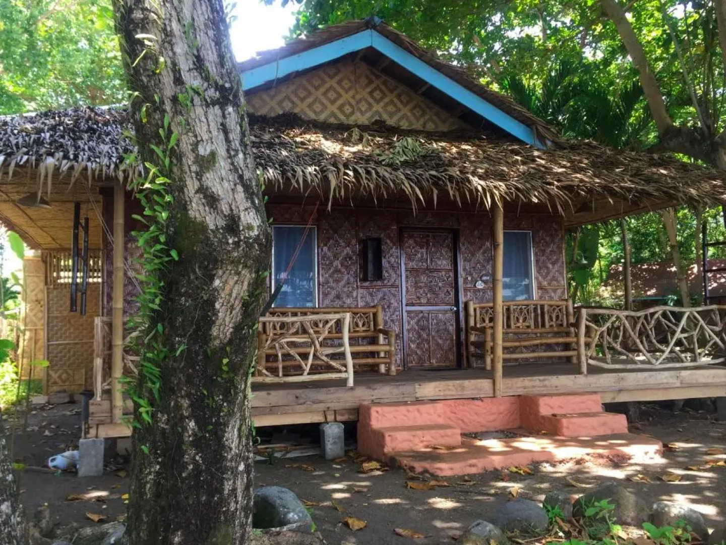 Beach House Resort and Dive Center