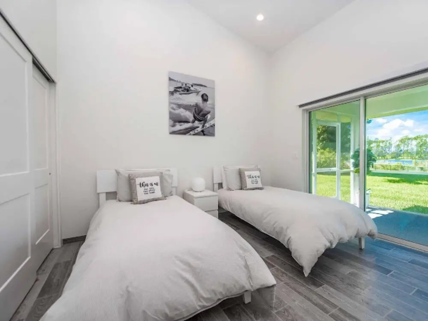 Swiss 14 - Lake Stephanie