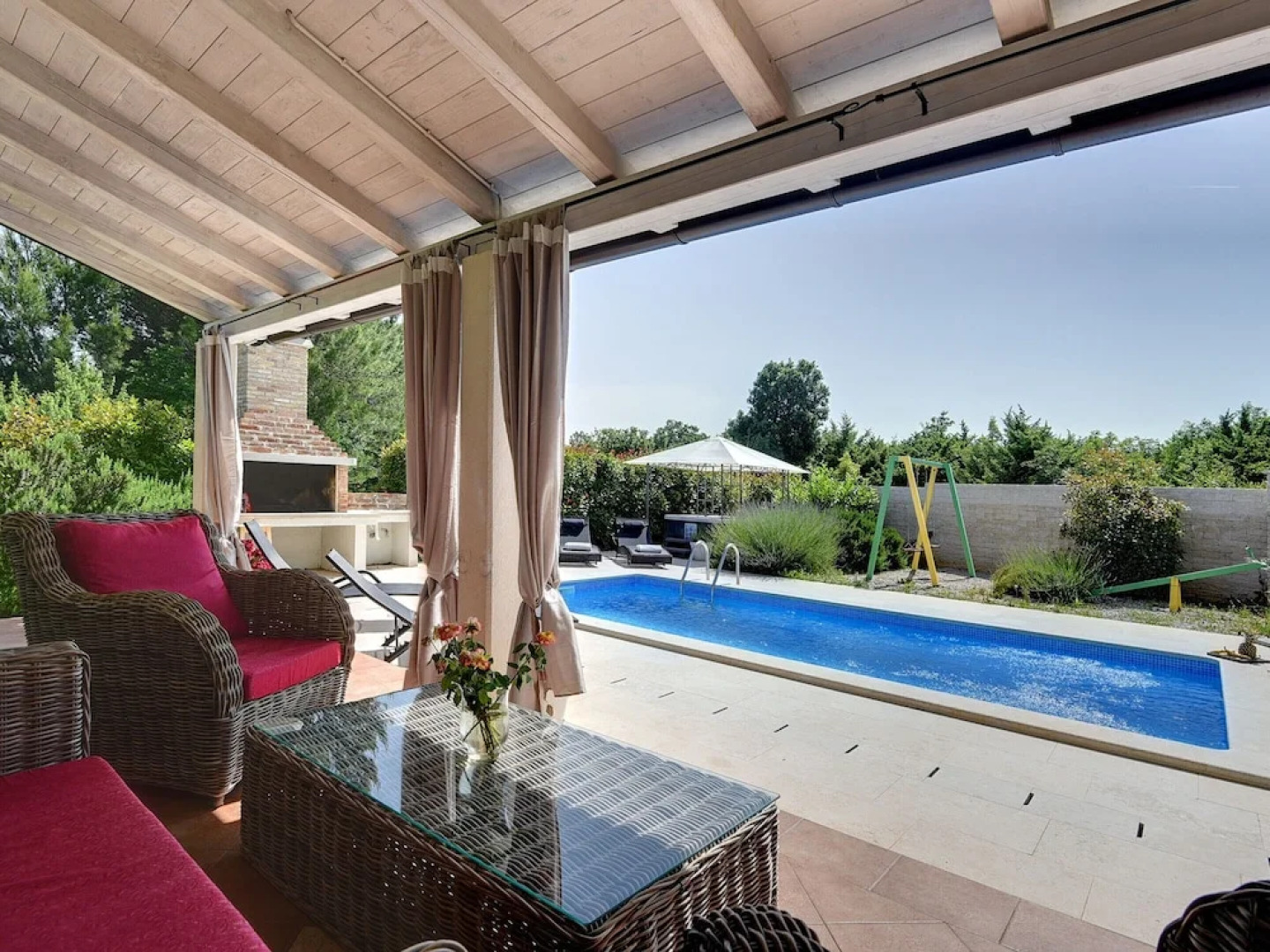 Detached Villa With Swimming Pool in the East of Istria Near the Sea