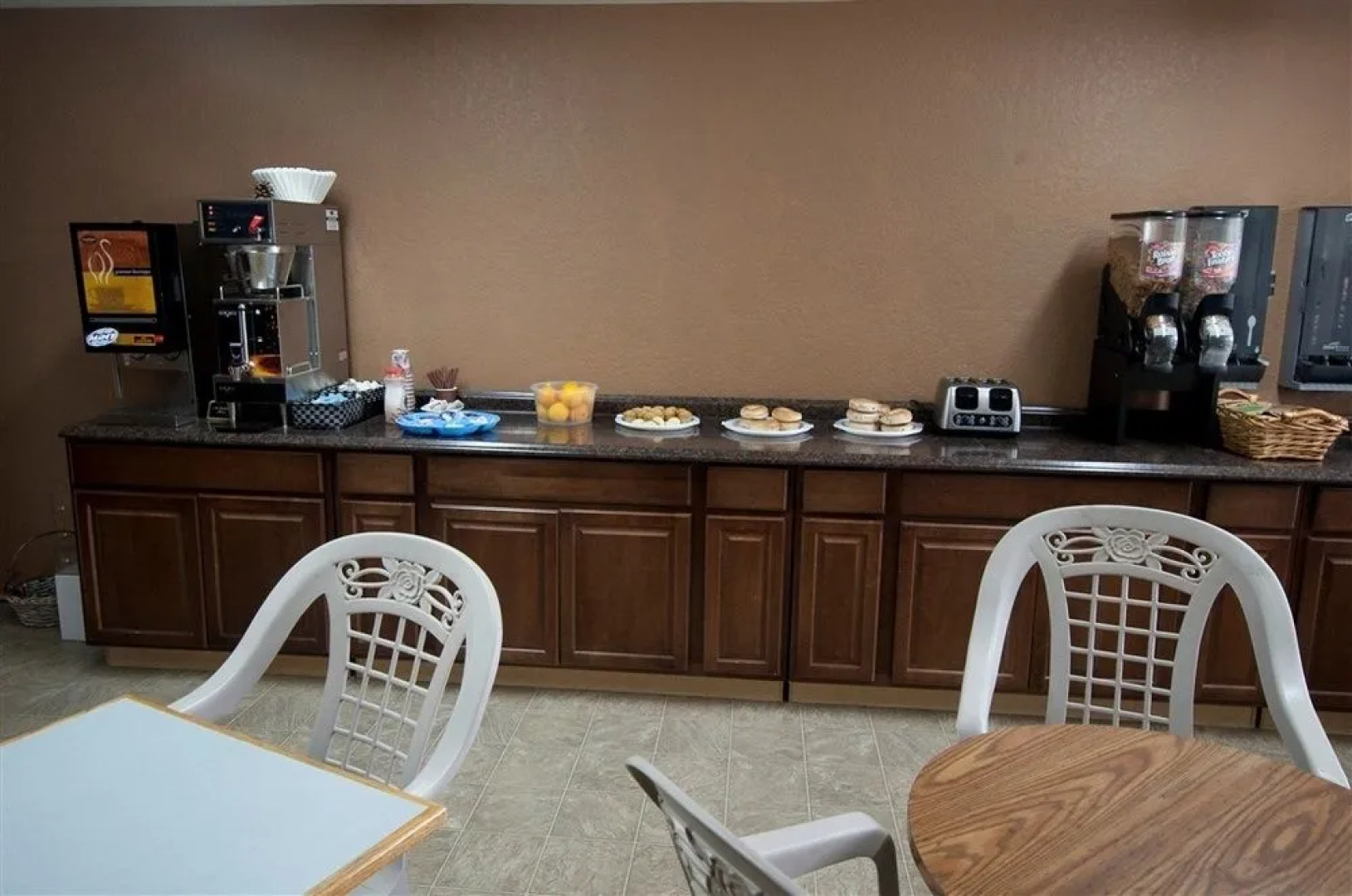 Cedarwood Inn of Ashland