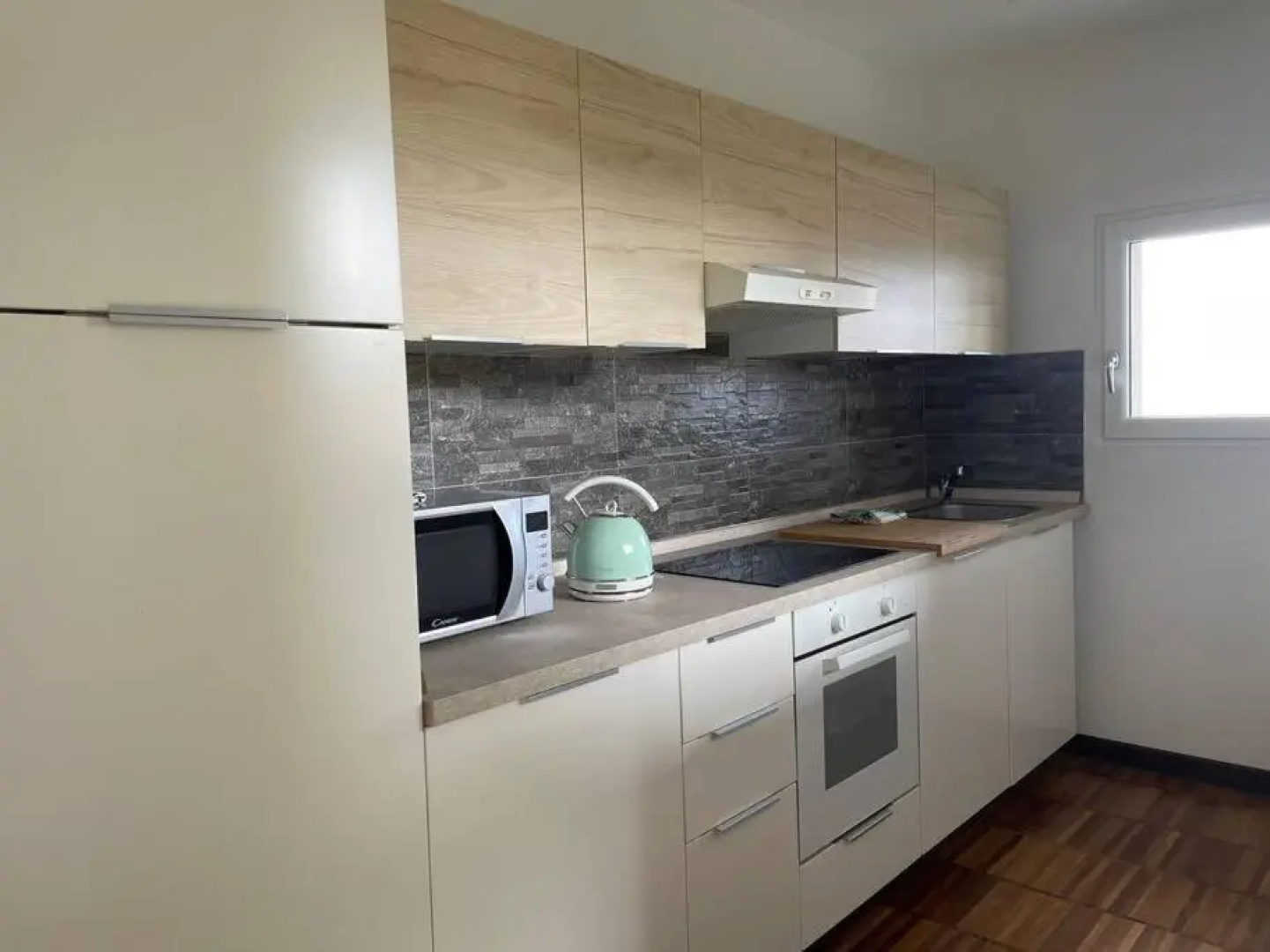 MY HUMBLE HOUSE: appartamento con vista lago e giardino uso esclusivo