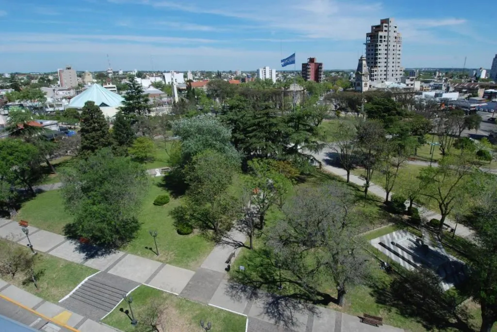 Plaza Suites Campana