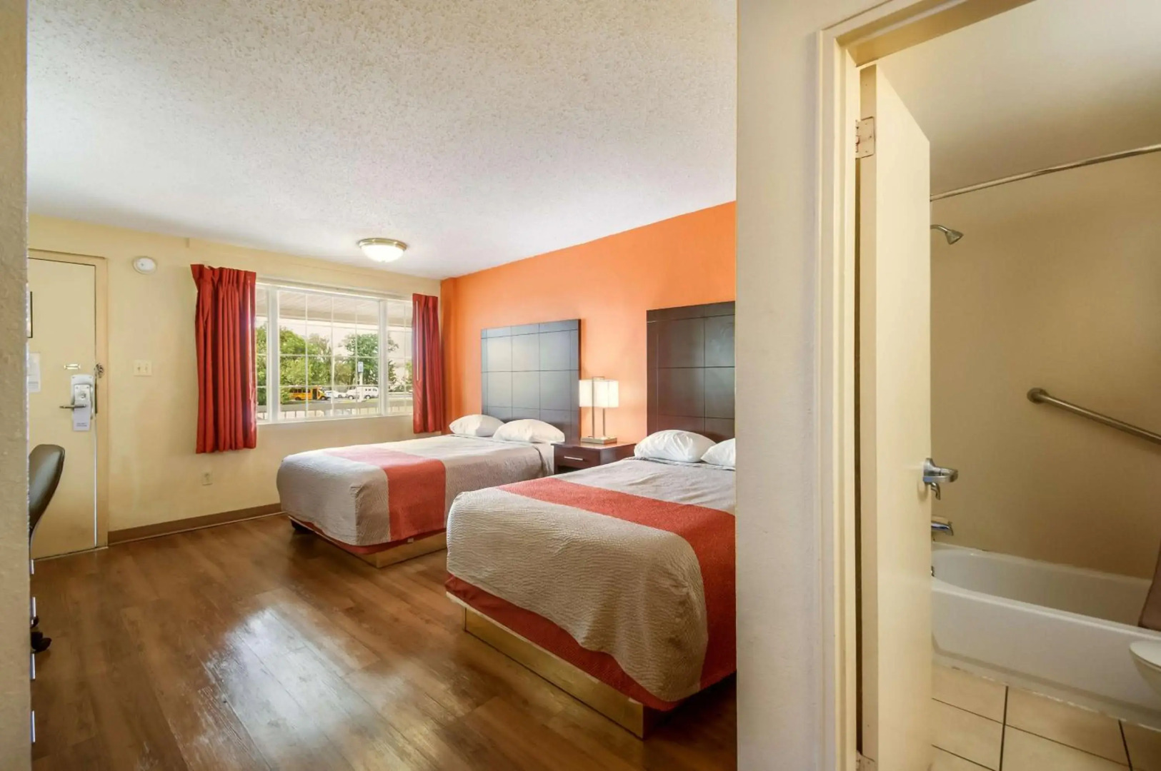 Motel 6 Washington, DC - Convention Center