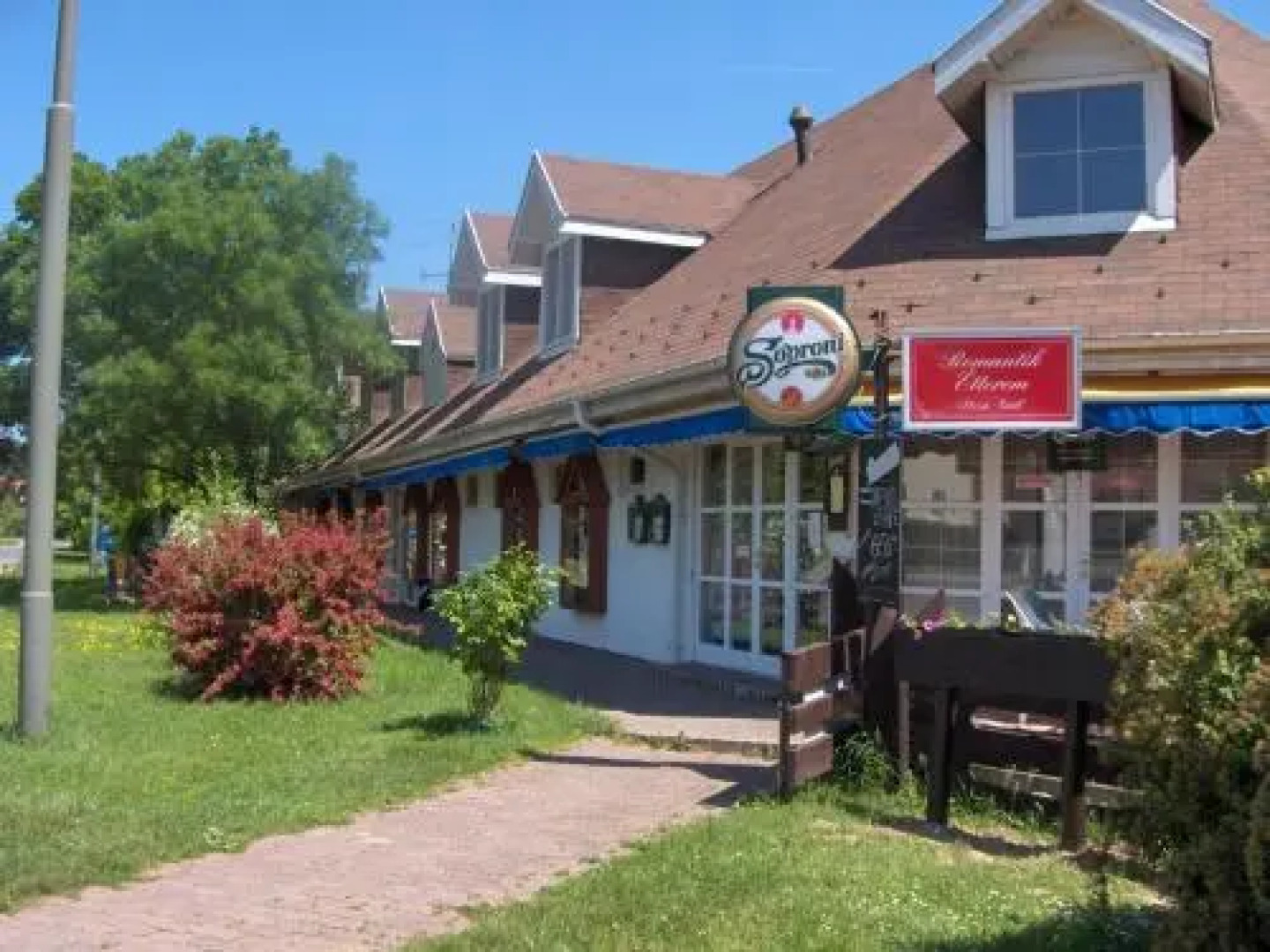 Romantik Camping és Panzió