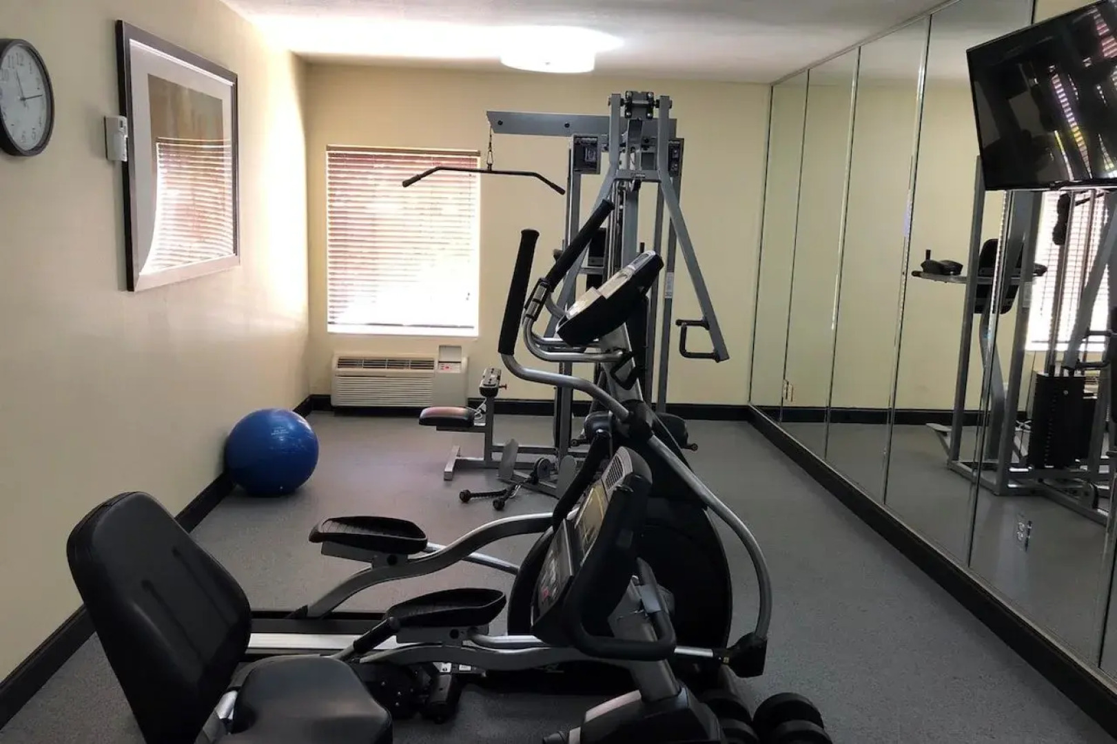 Best Western Plus Bradenton Hotel & Suites