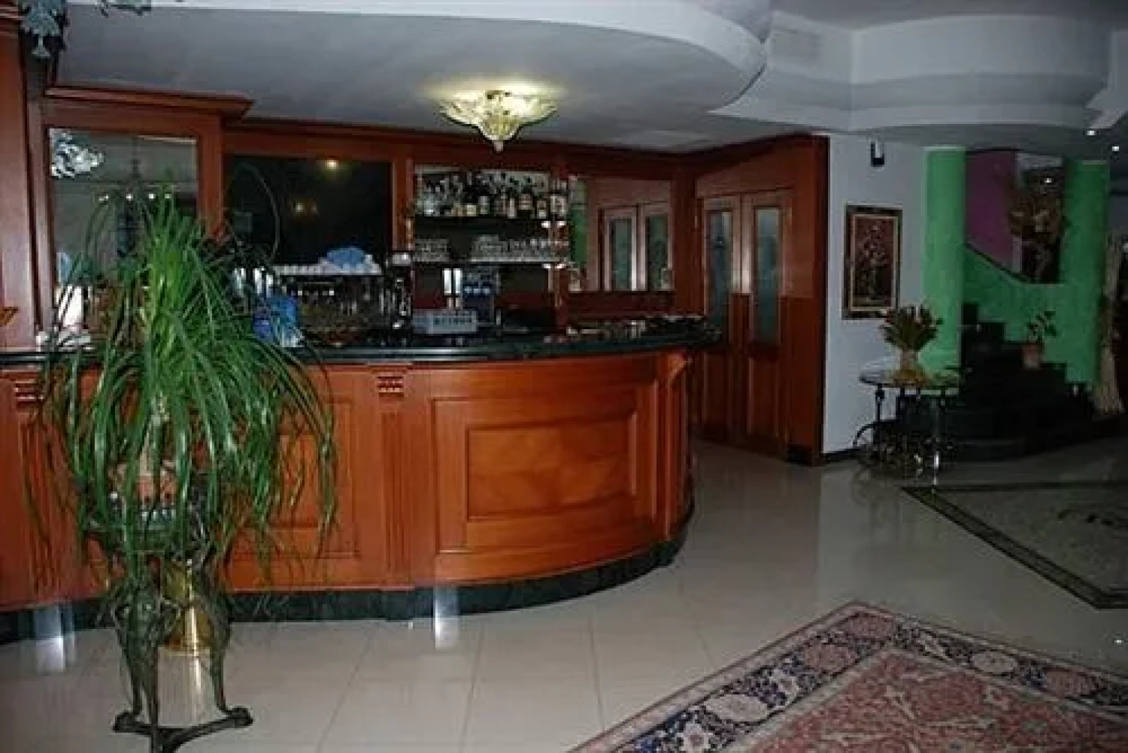 Hotel - Motel Flower