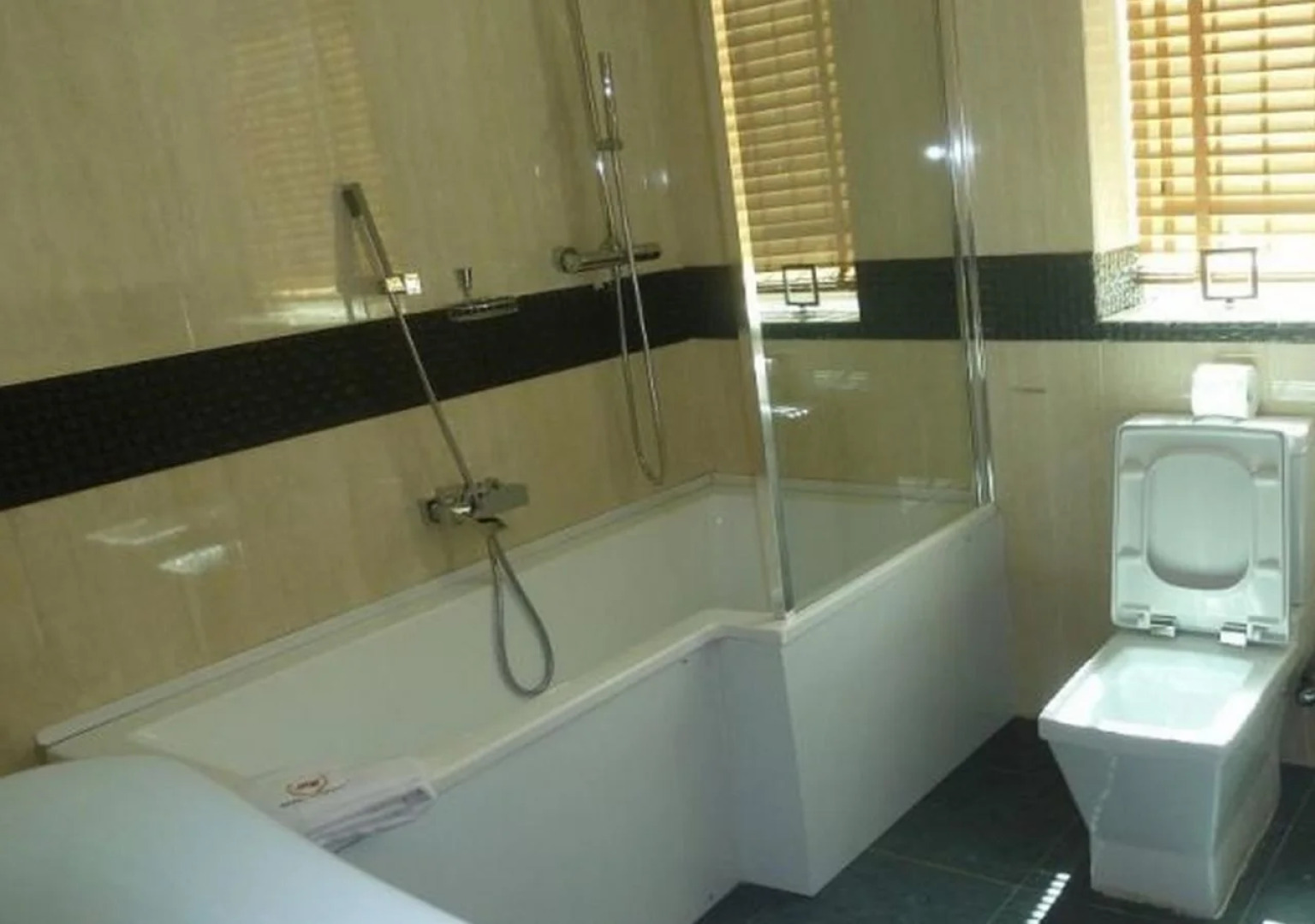 The Gate Luxury Hotel