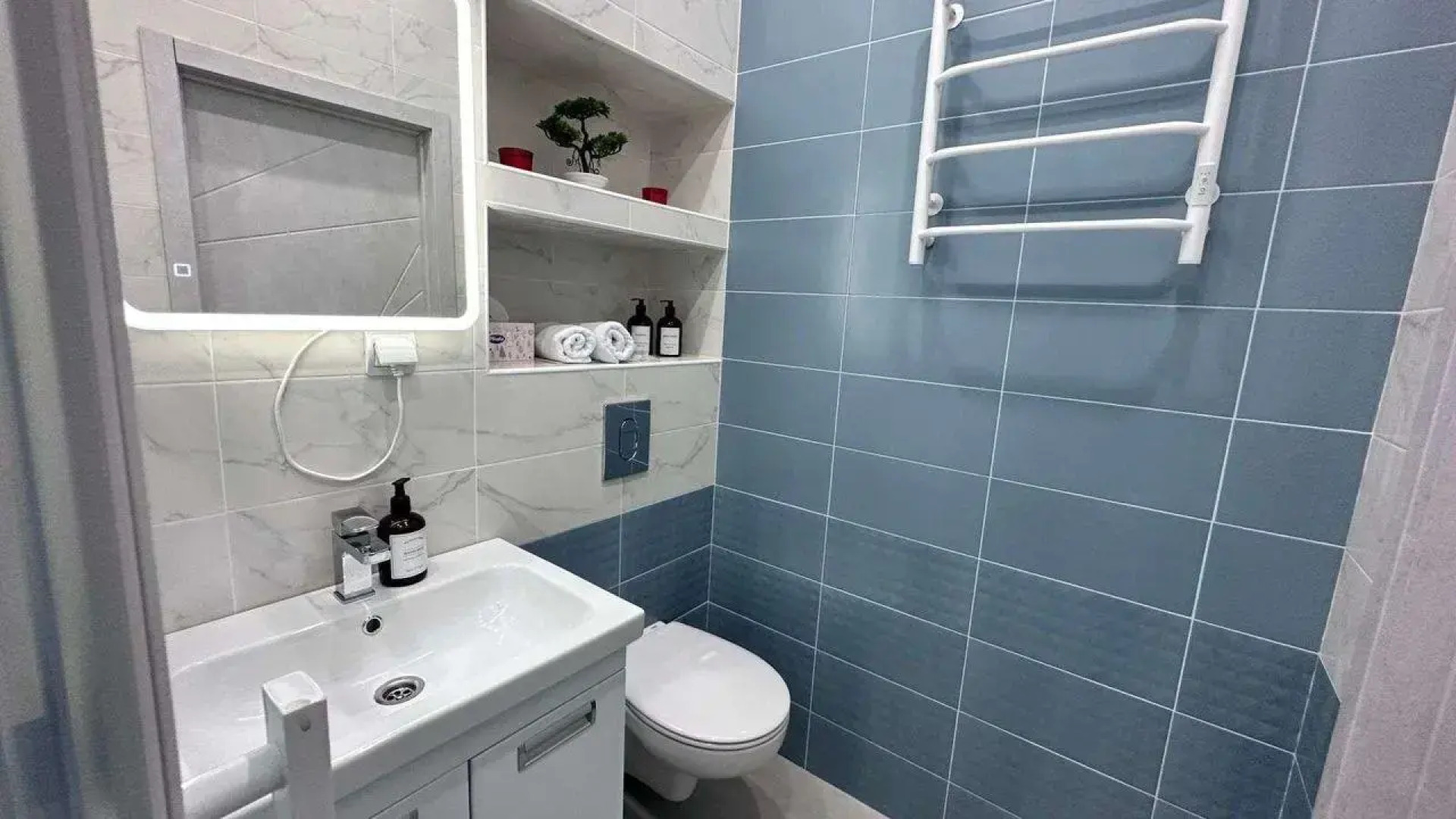 Апартаменты на улице Владимира Кайды 4