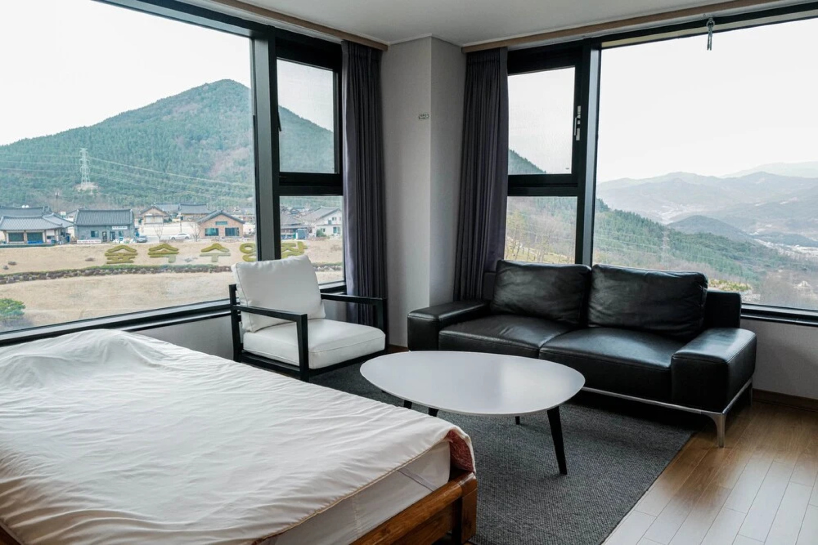 Sancheong Korean Medicine Family Hotel