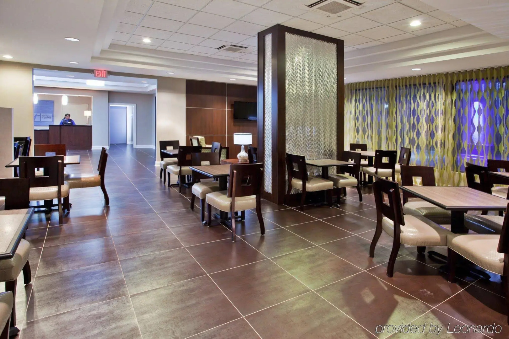 Holiday Inn Express Atlanta West - Theme Park Area by IHG