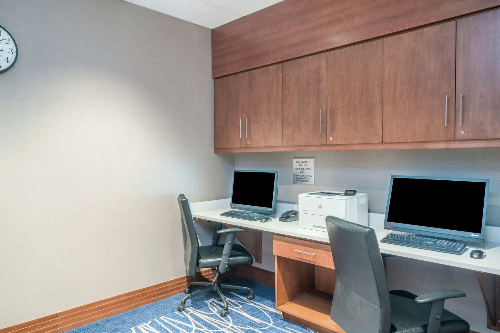 Hampton Inn & Suites Newburgh Stewart Airport