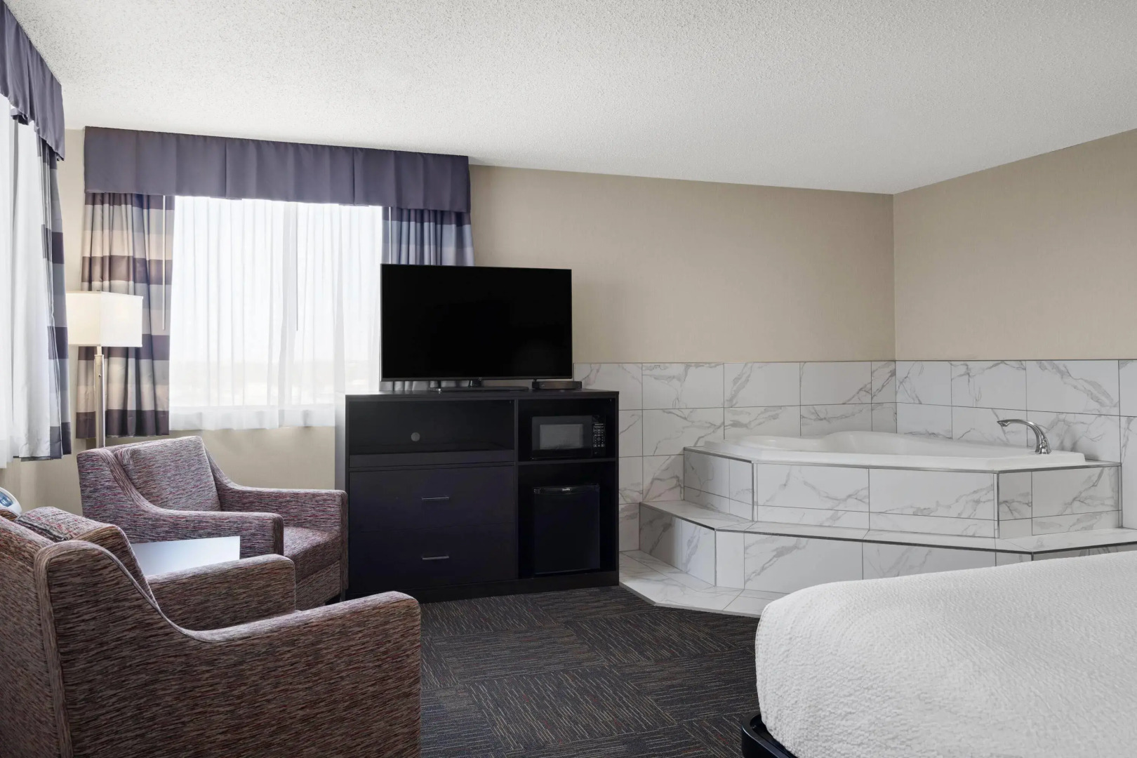 Ramada by Wyndham Saskatoon