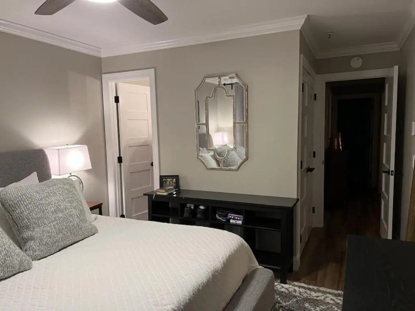 Paradise NEW 2B 2B Walk to slopes Hot Tubs