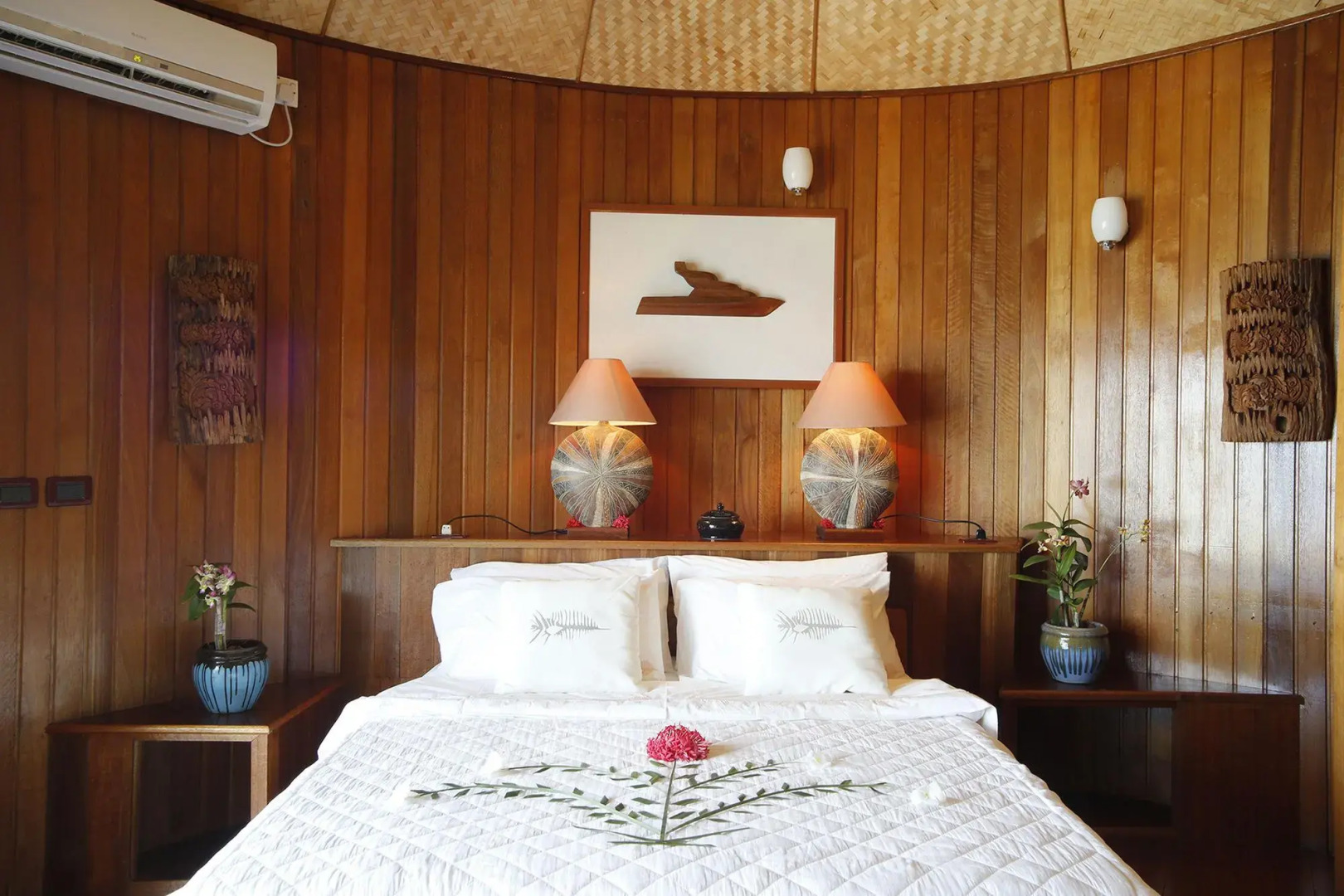 Nika Island Resort & Spa