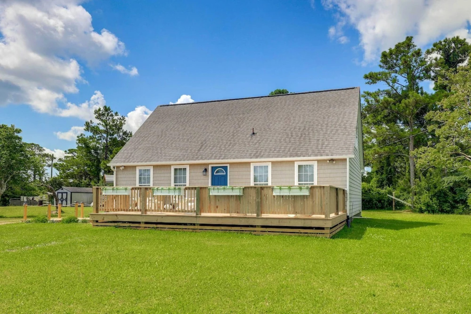'the Willowberry House' With Deck & Grill!