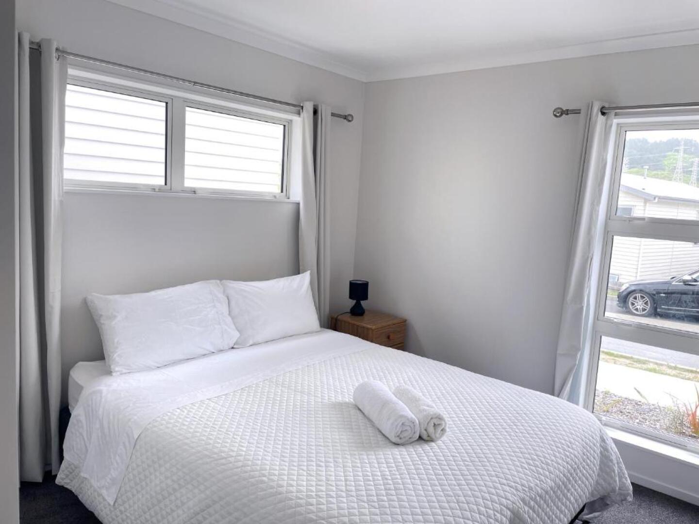 NO PARTY ALLOWED, Brand new, unlimited fibre wifi