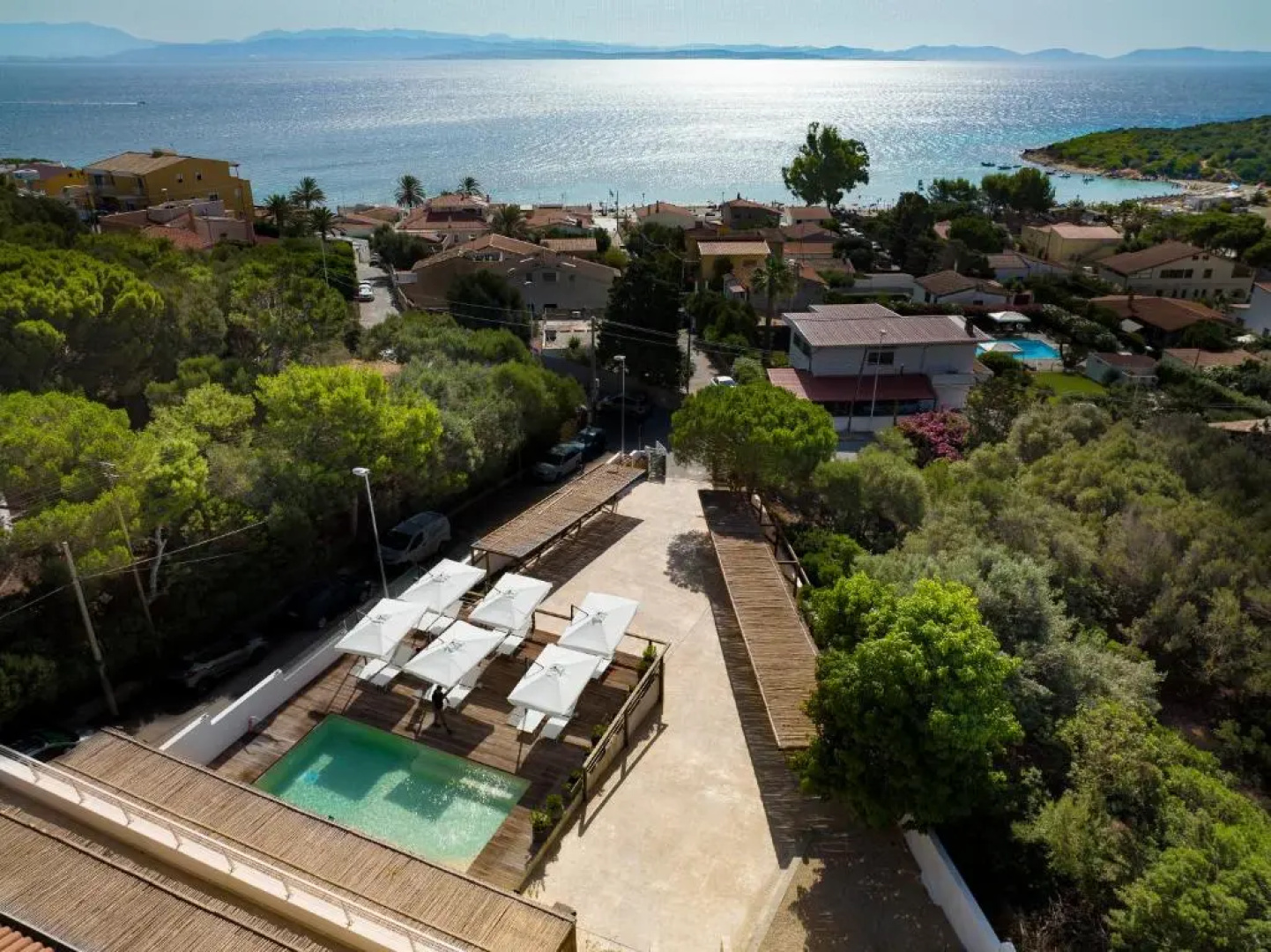 Mercury Beach Hotel