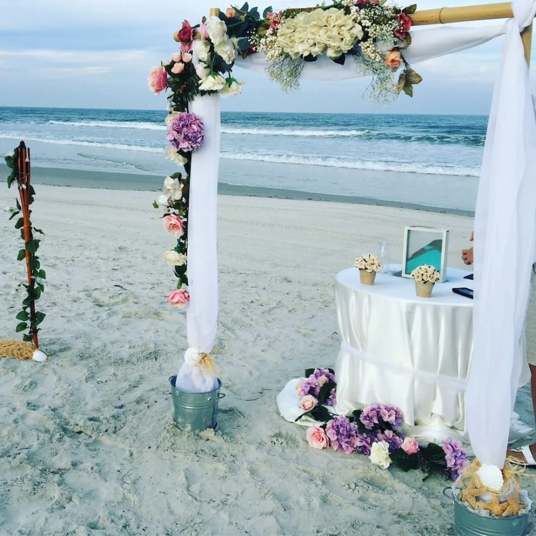 The Salty Mermaid Oceanfront Hotel