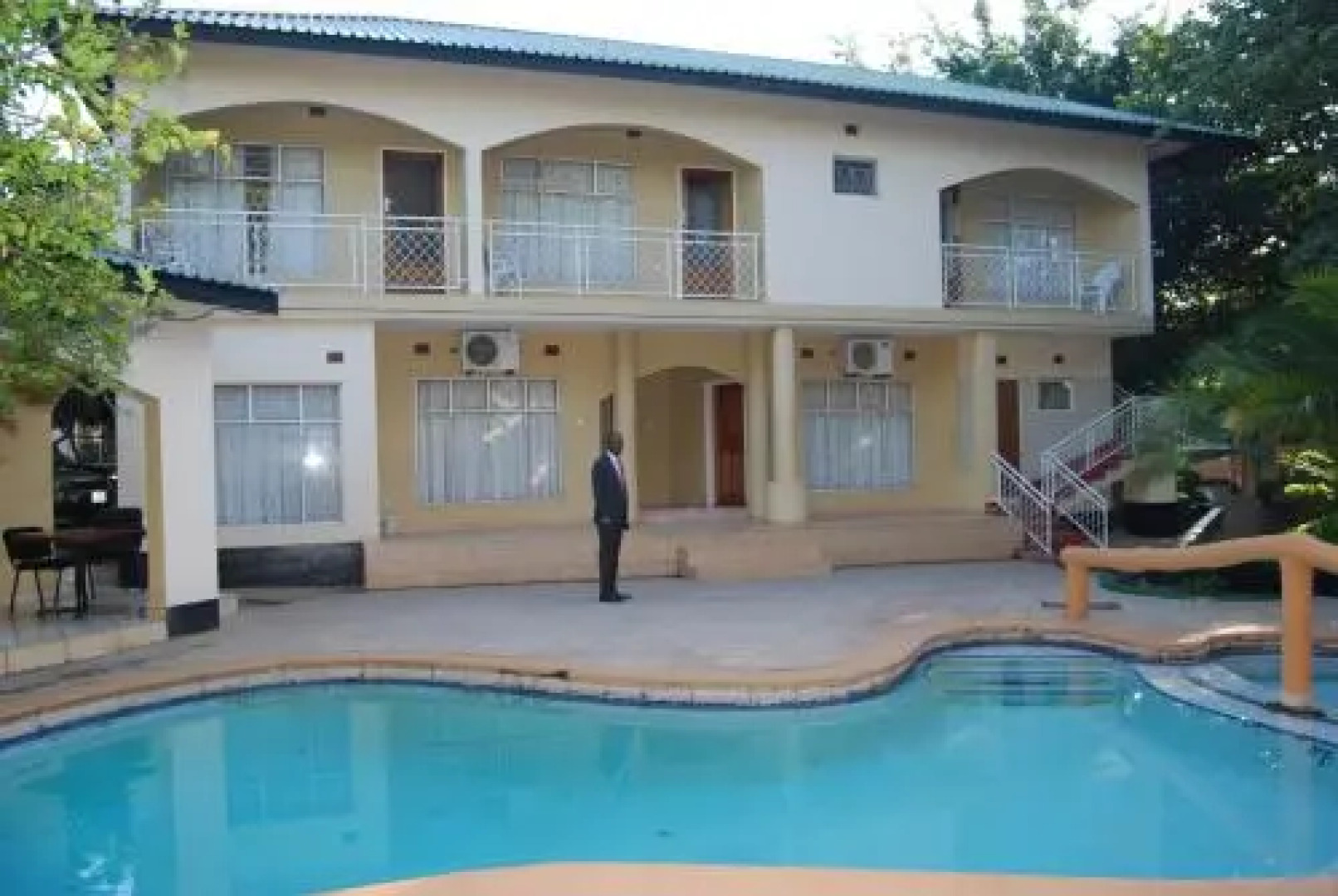 Chapa Classic Lodge Nehru Way