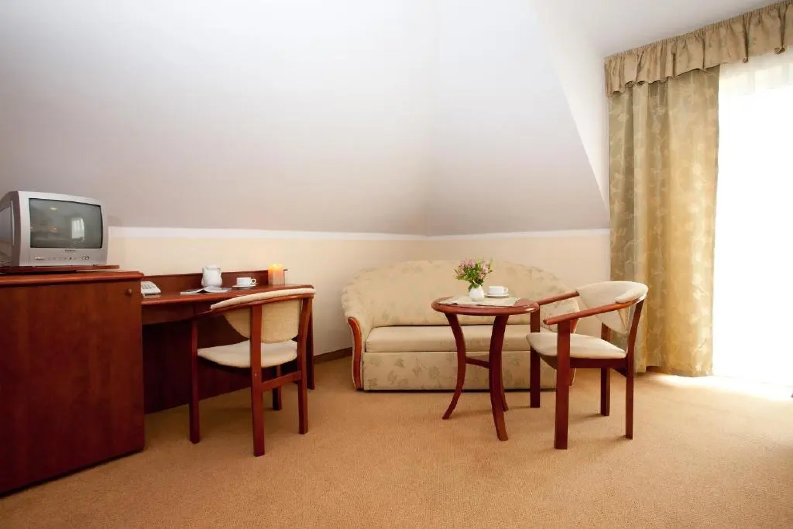 JANTAR-SPA Kompleks Wypoczynkowo-Rehabilitacyjny