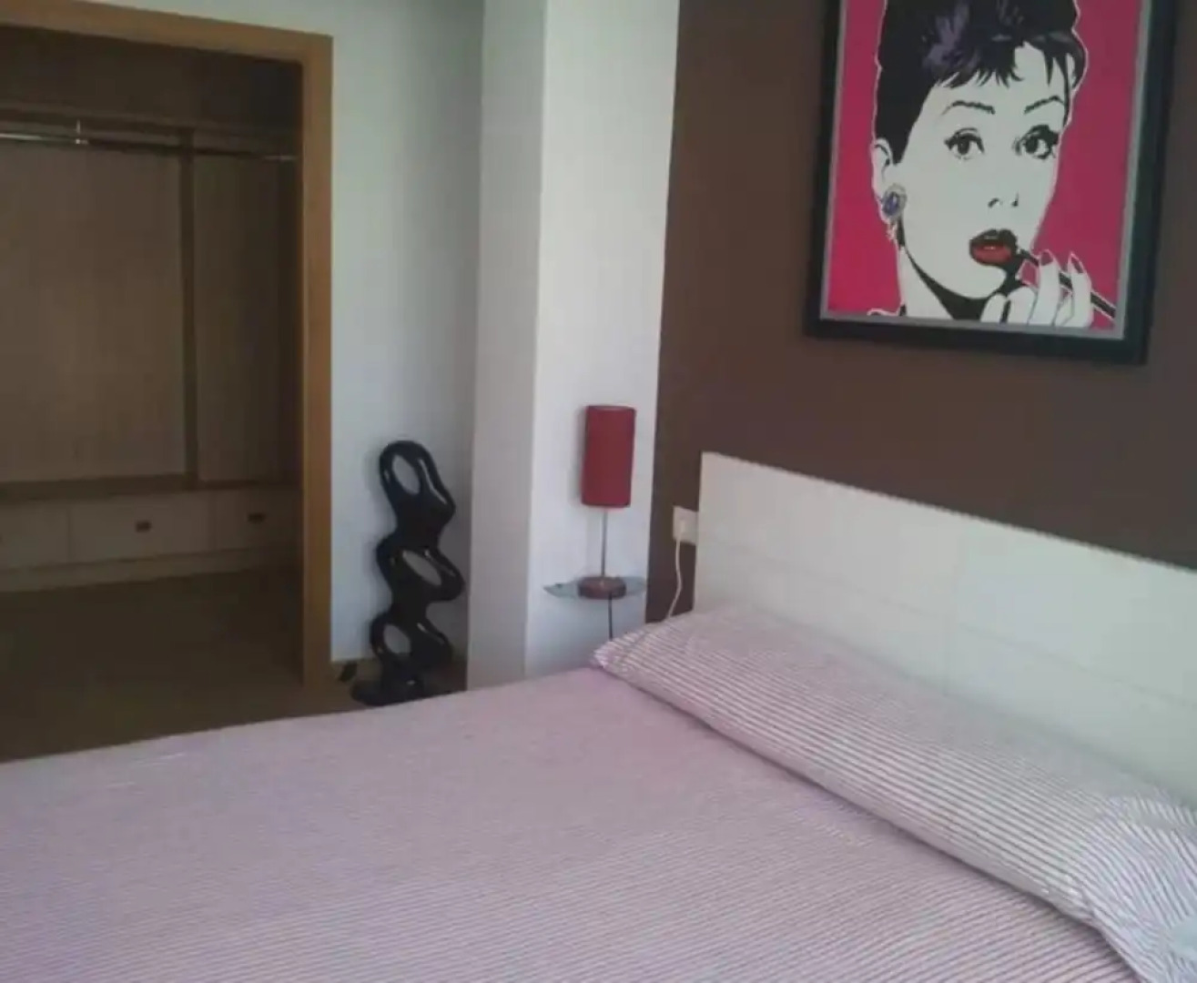 A Coruna 102597 3 Bedroom Apartment By Mo Rentals