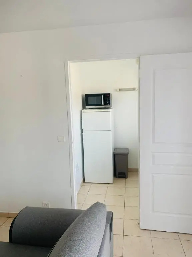 Appart 1 salon 1 chambre immeuble très calme