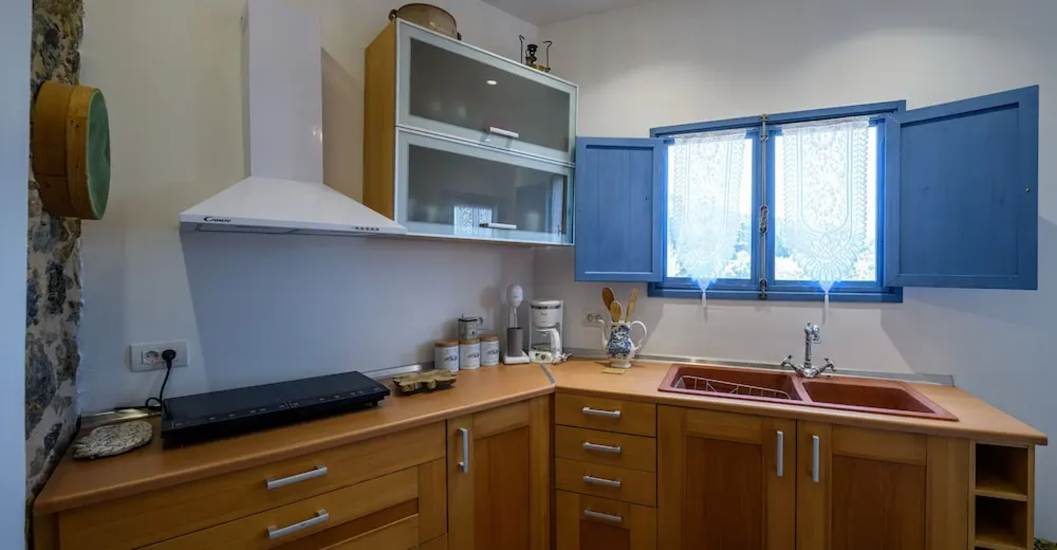 The Aegean blue country house Old Milos