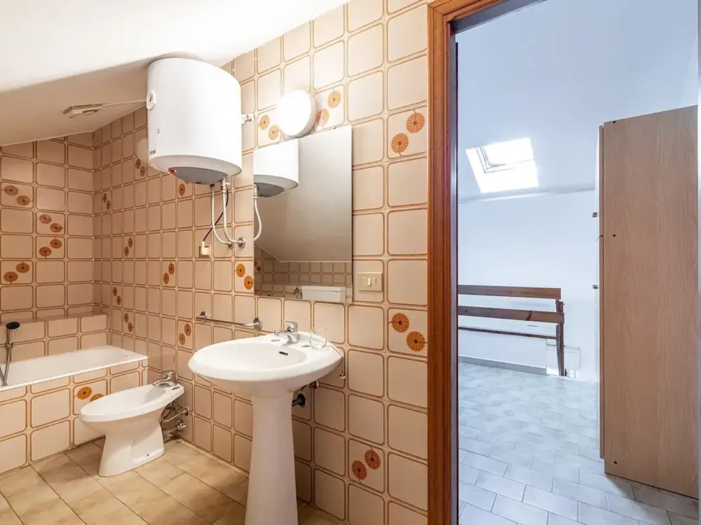 Attractive Apartment in Loano With Garden