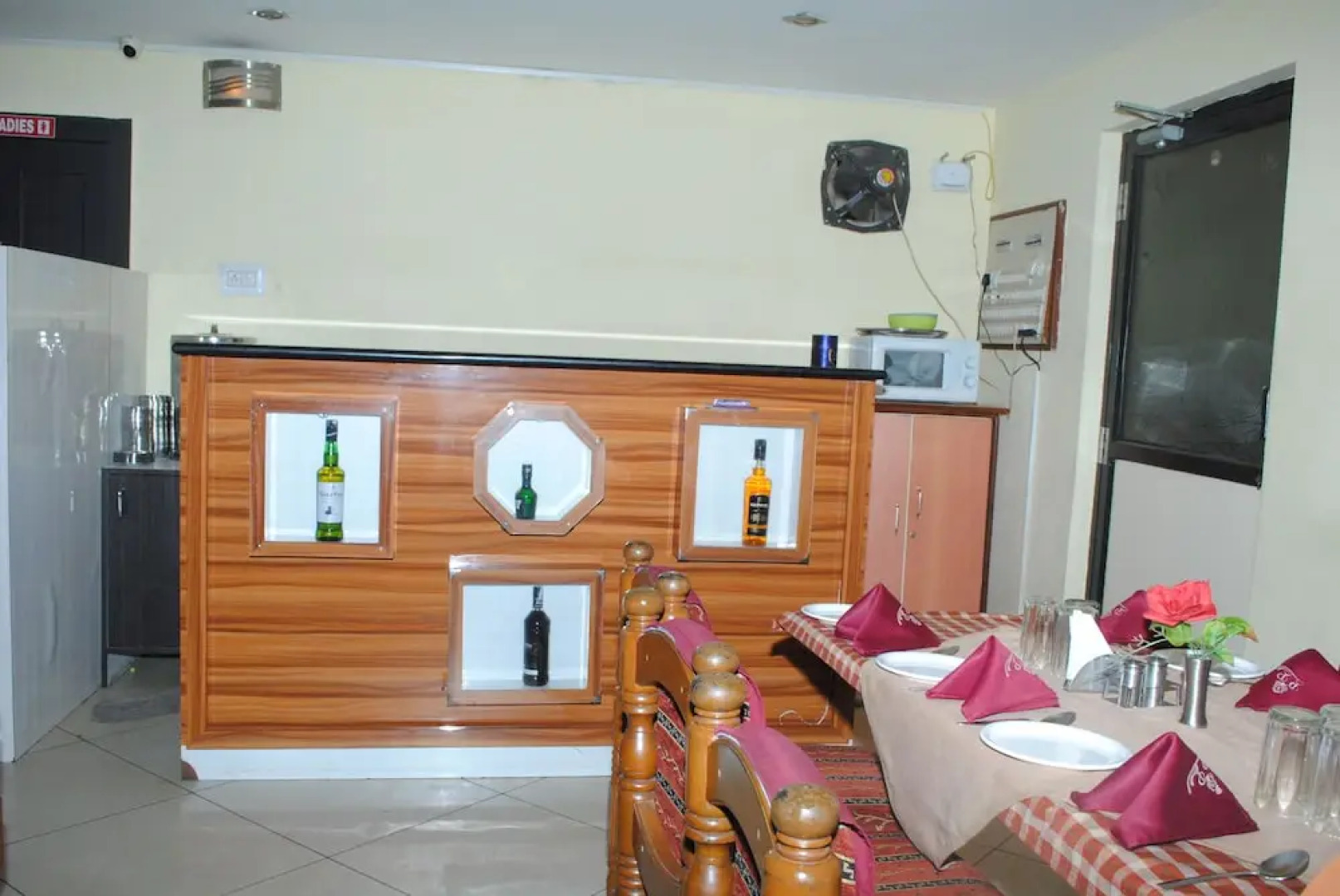 Hotel Pancharatna Paradise