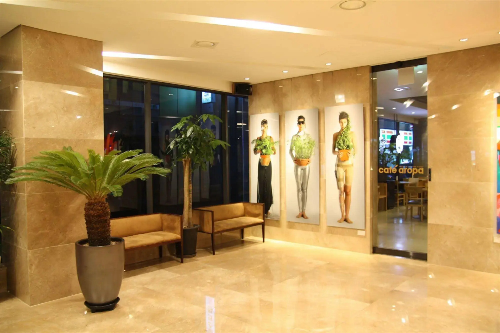 Travelodge Myeongdong City Hall