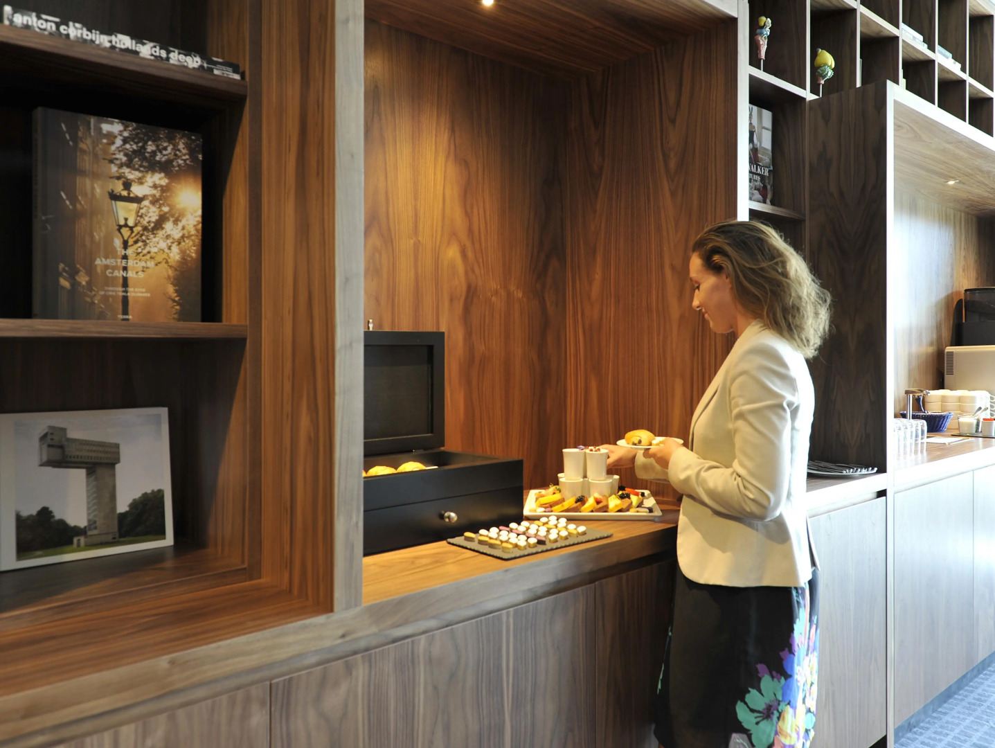 Отель Courtyard by Marriott Amsterdam Arena Atlas