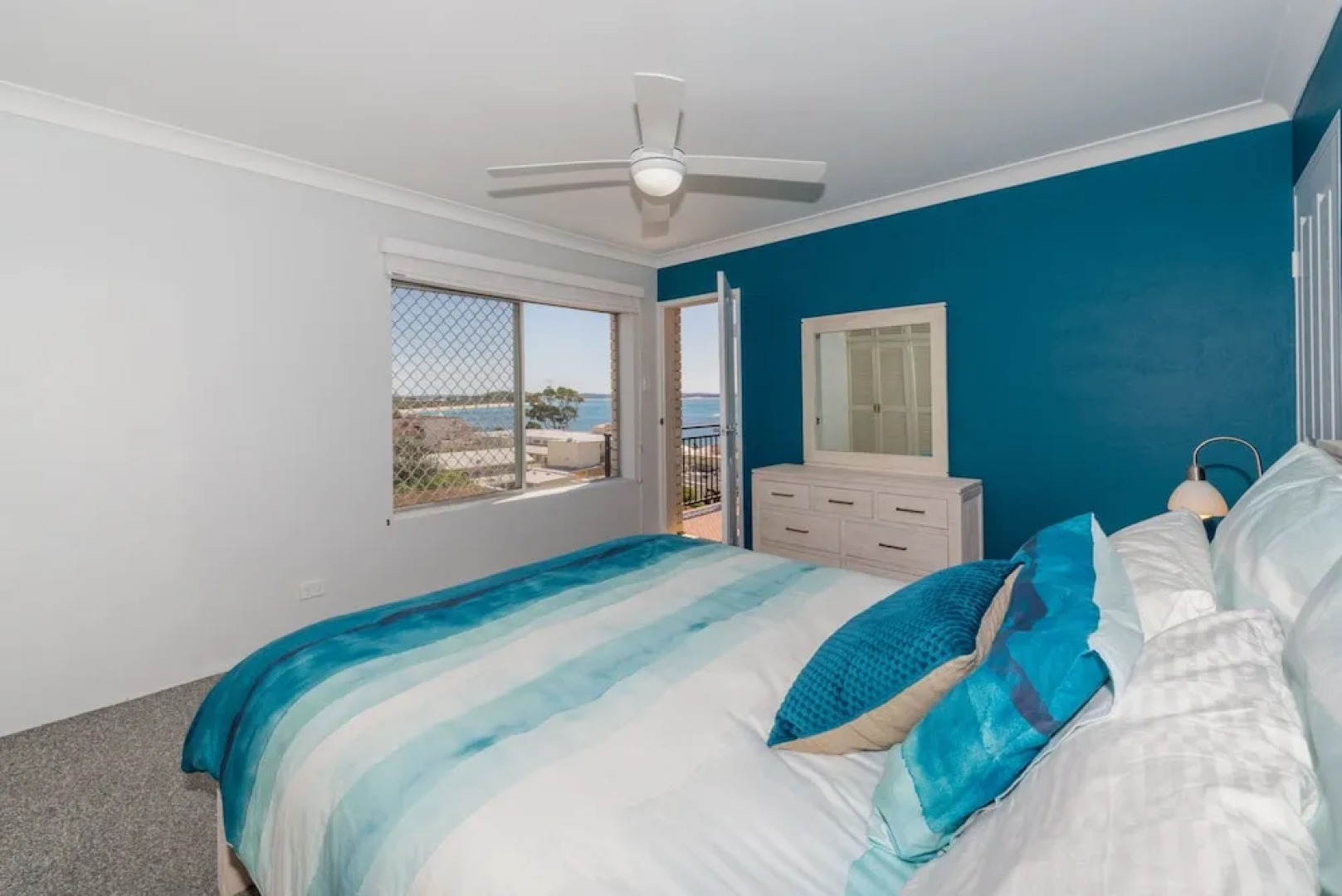 Sundeck Unit 7 - Shoal Bay