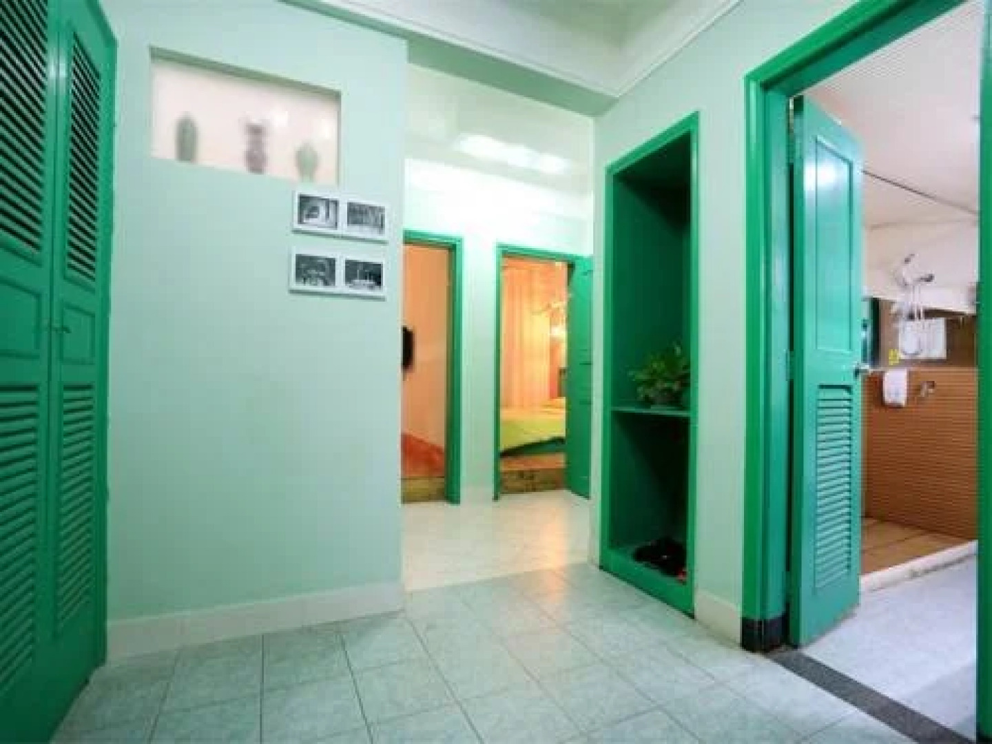 A Floor of Dadonghai Sanya Farinn