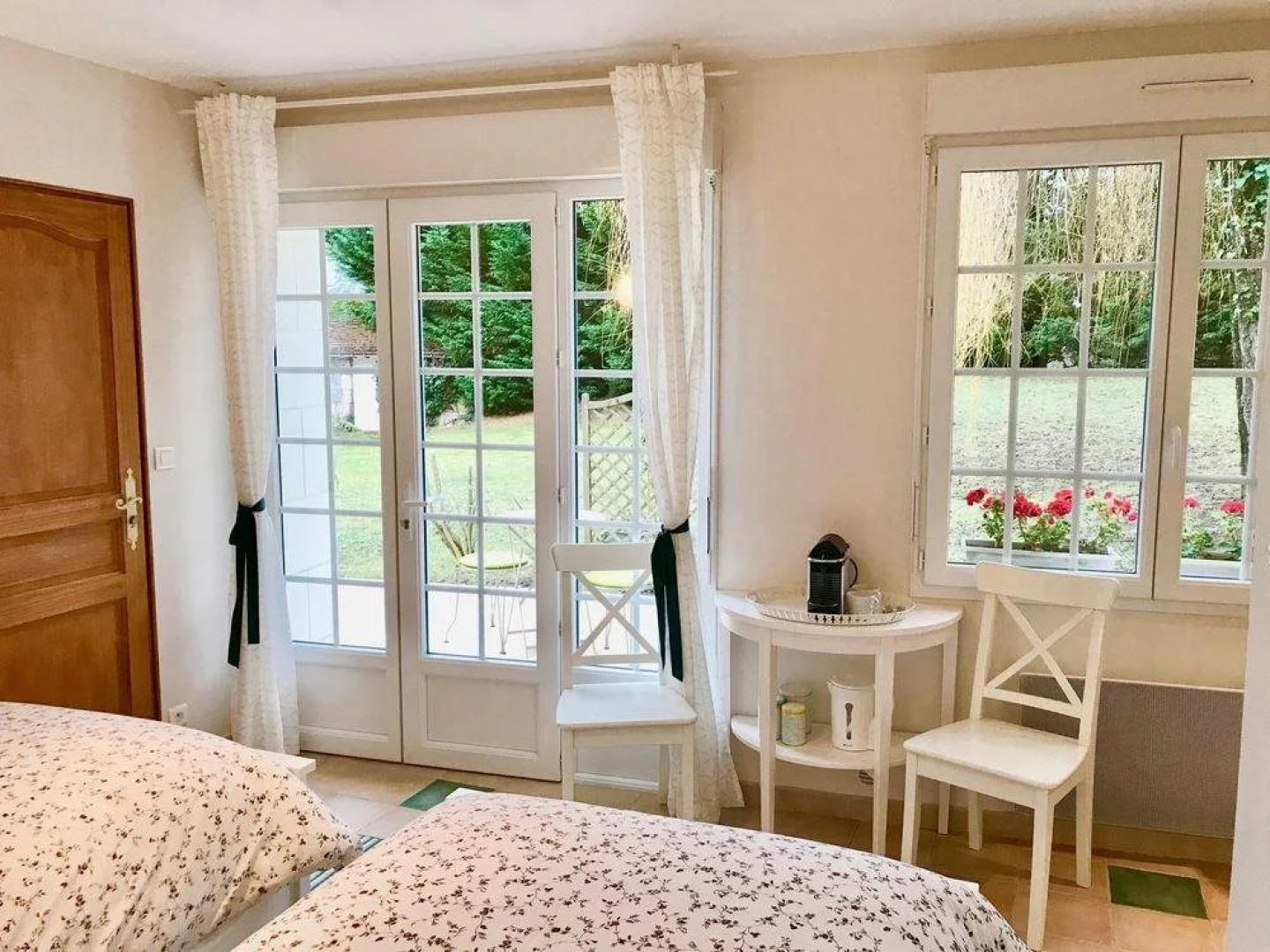 Sans Souci Bed and Breakfast with Restaurant