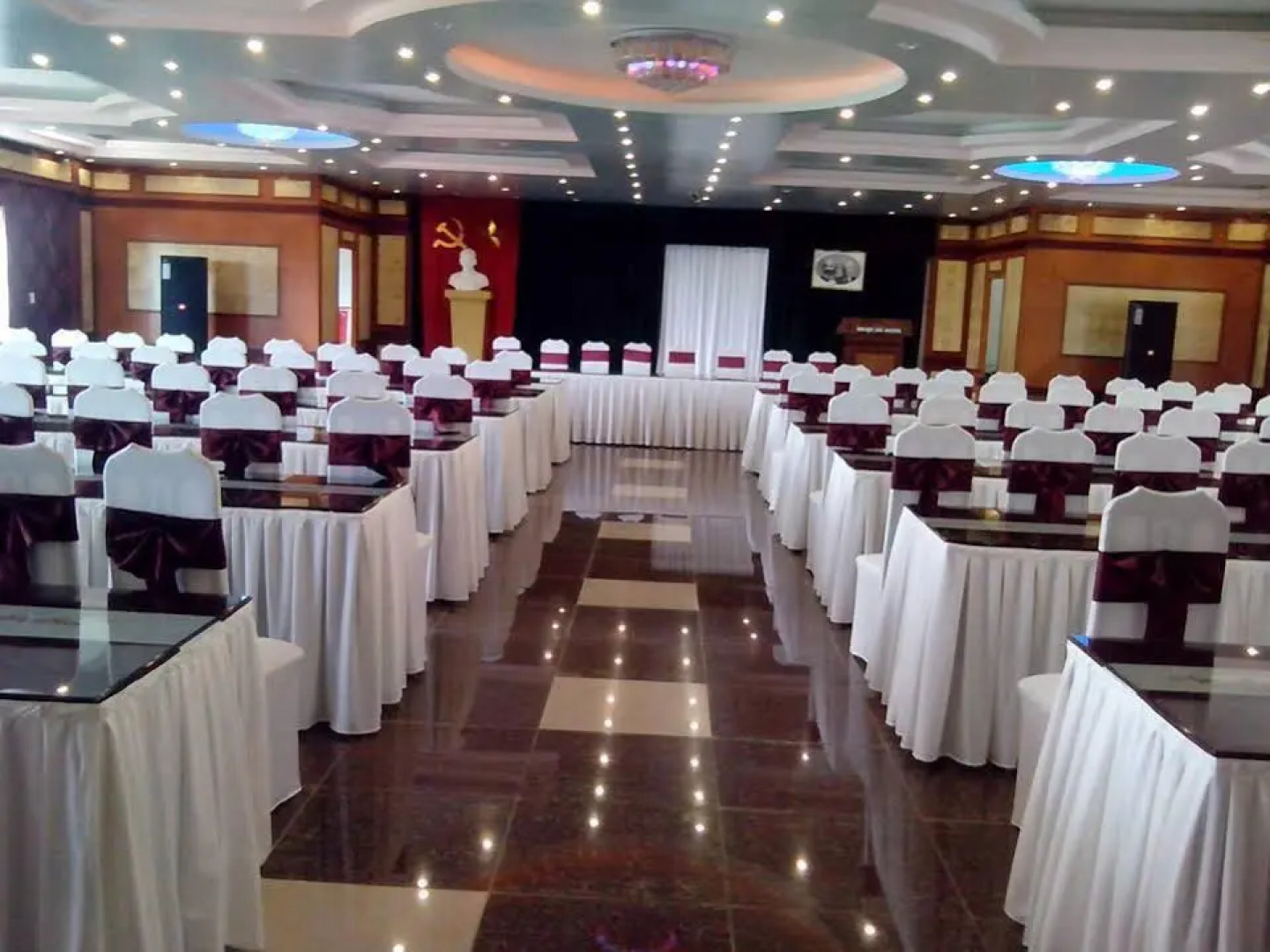 Khách Sạn Ngọc Hà Đại Lải