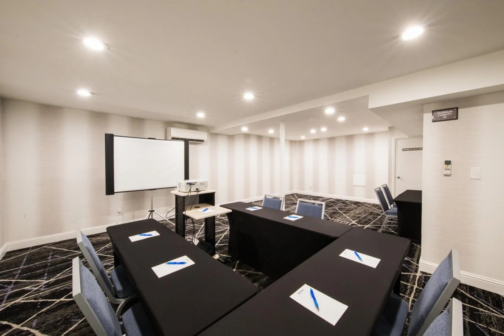 SeaCrest OceanFront Hotel