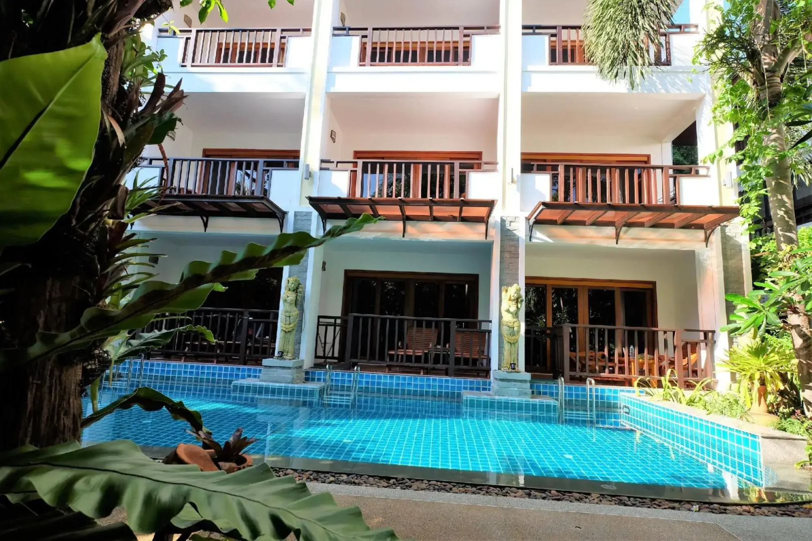 Phuket Meet Holiday Hotel